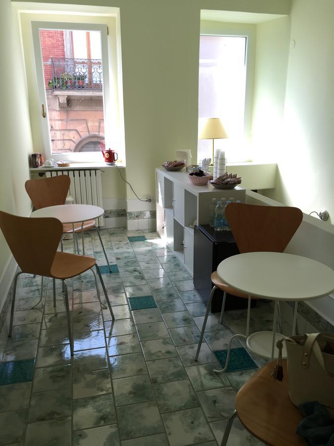 리오네로 불투레 Via Roma 205 B&B 외부 사진