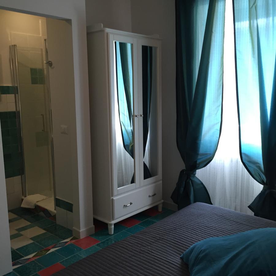 리오네로 불투레 Via Roma 205 B&B 외부 사진