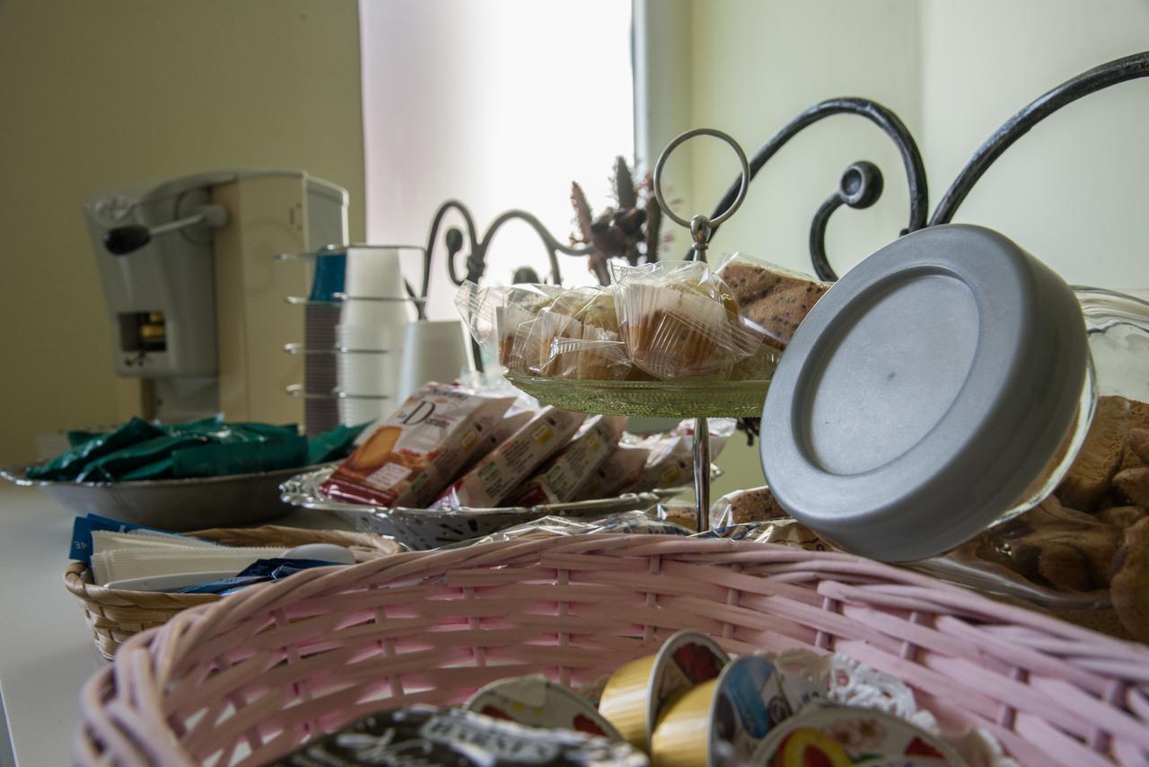 리오네로 불투레 Via Roma 205 B&B 외부 사진